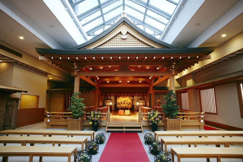 Monterey La Soeur Hotel