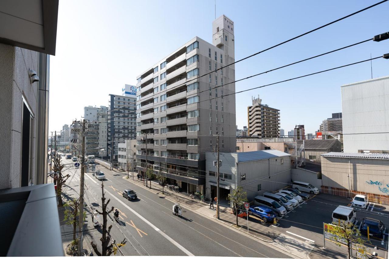 Kabuki Apartment *