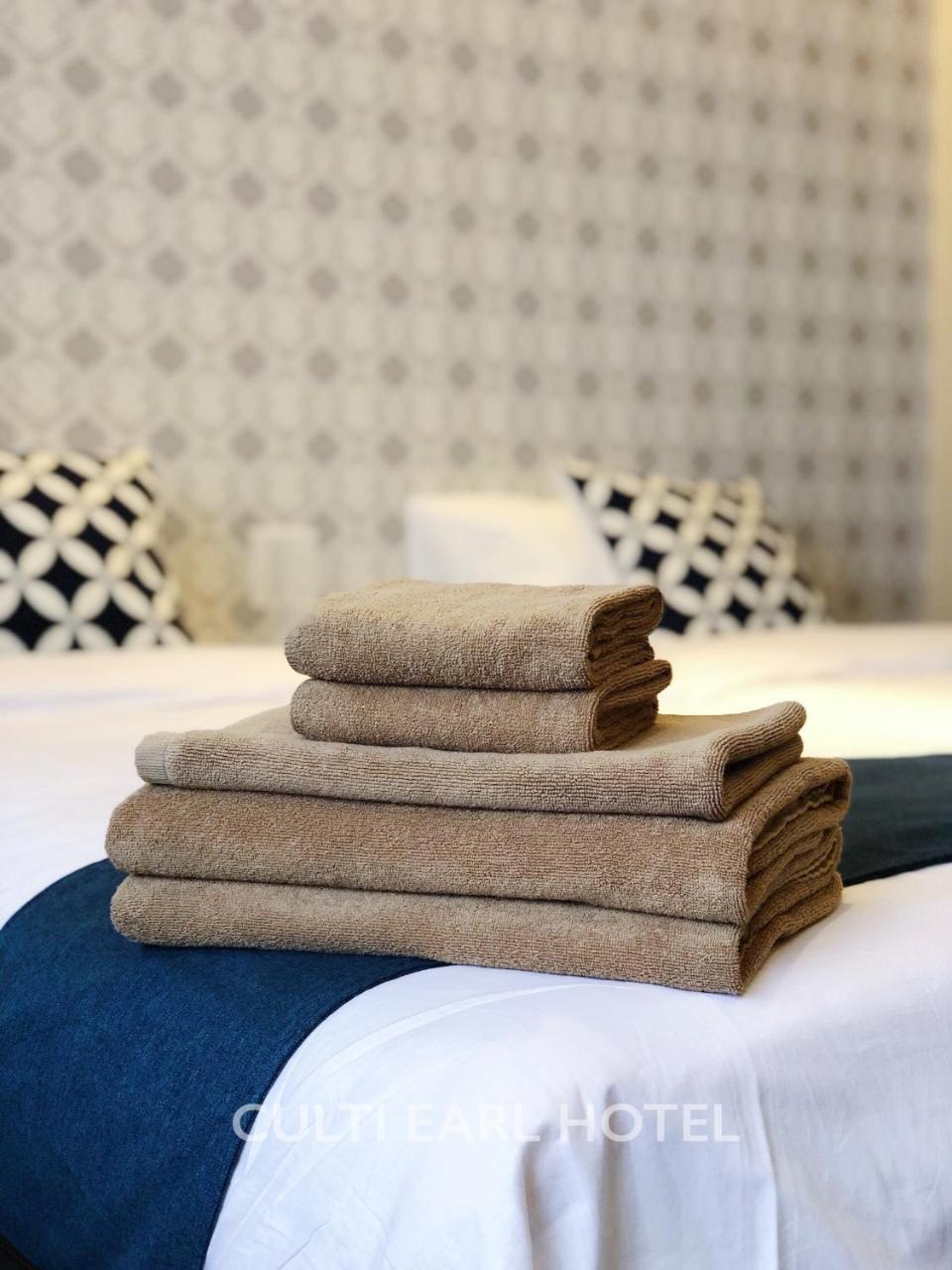 Culti Earl Hotel