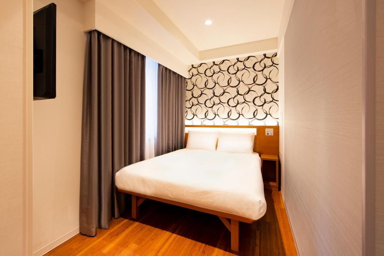 Karaksa Grande Shin-osaka Tower 4*