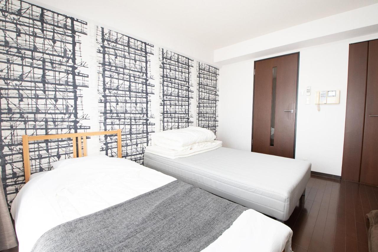 Apartment Swiss Namba West