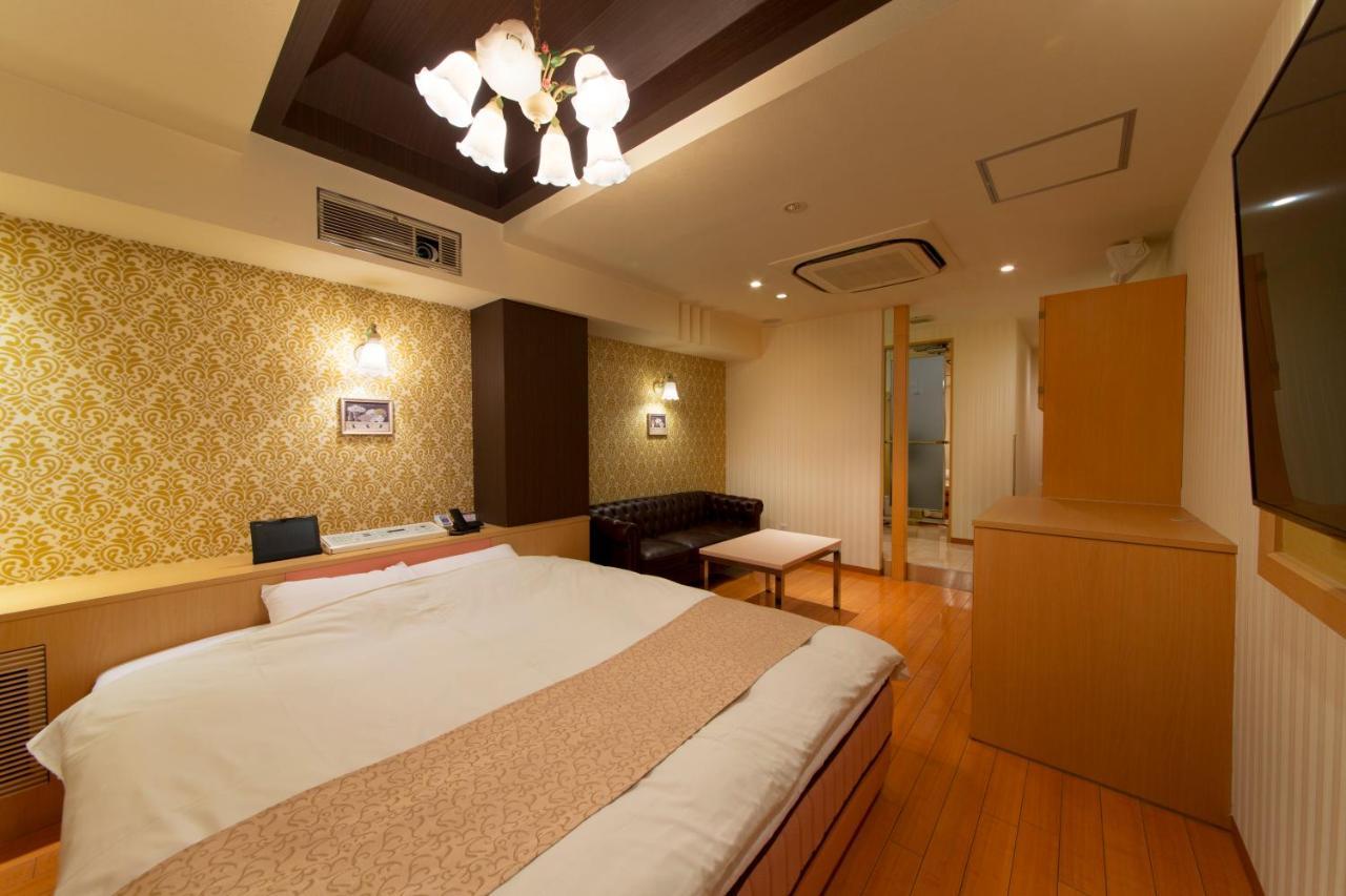Luna Sakuranomiya (adults Only) 2* Osaka