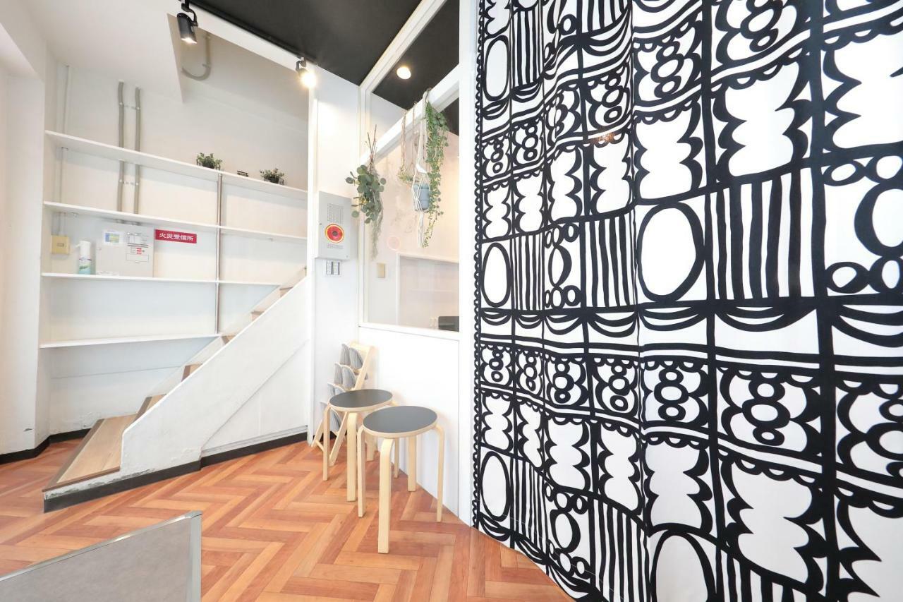 Apartment Vivid Zebra House Osaka