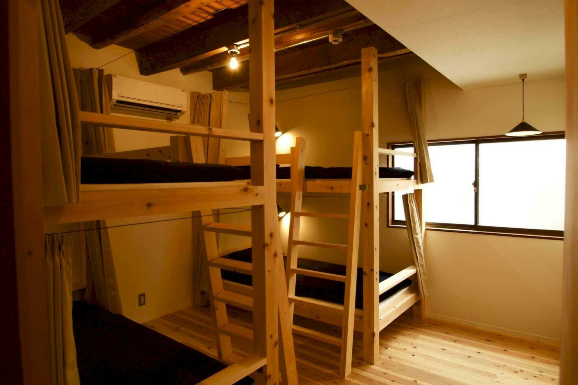 & Kin - Hotel 2*