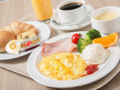 Keihan Yodoyabashi Hotel 4*