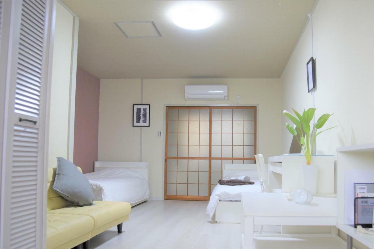 U-shuku Apartment