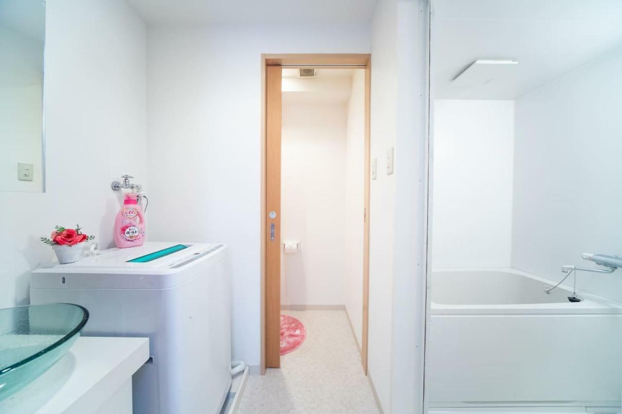 Miraie Higashinari202 Apartment *