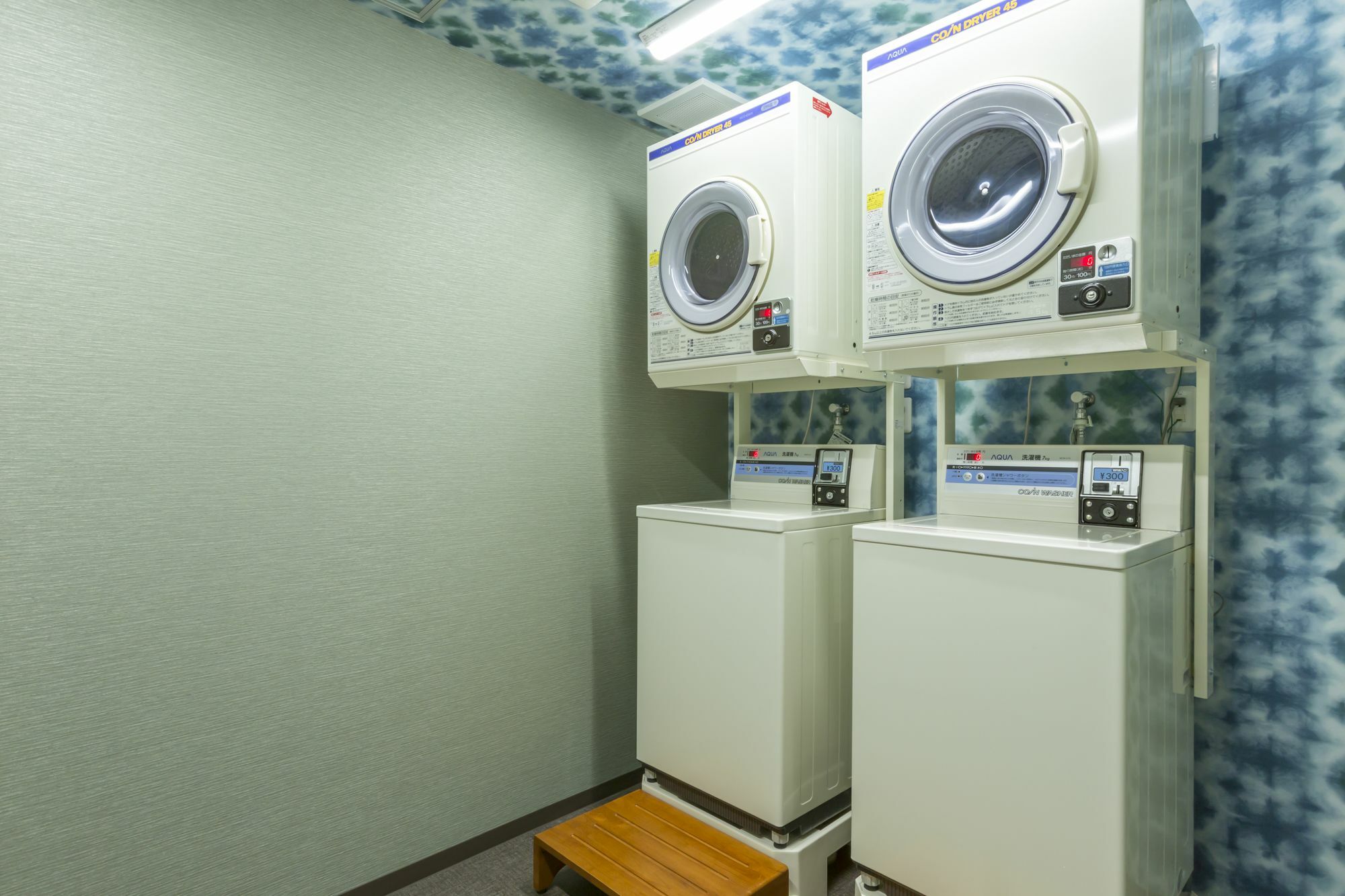 Hot Spring Hinode Nipponbashi Hotel