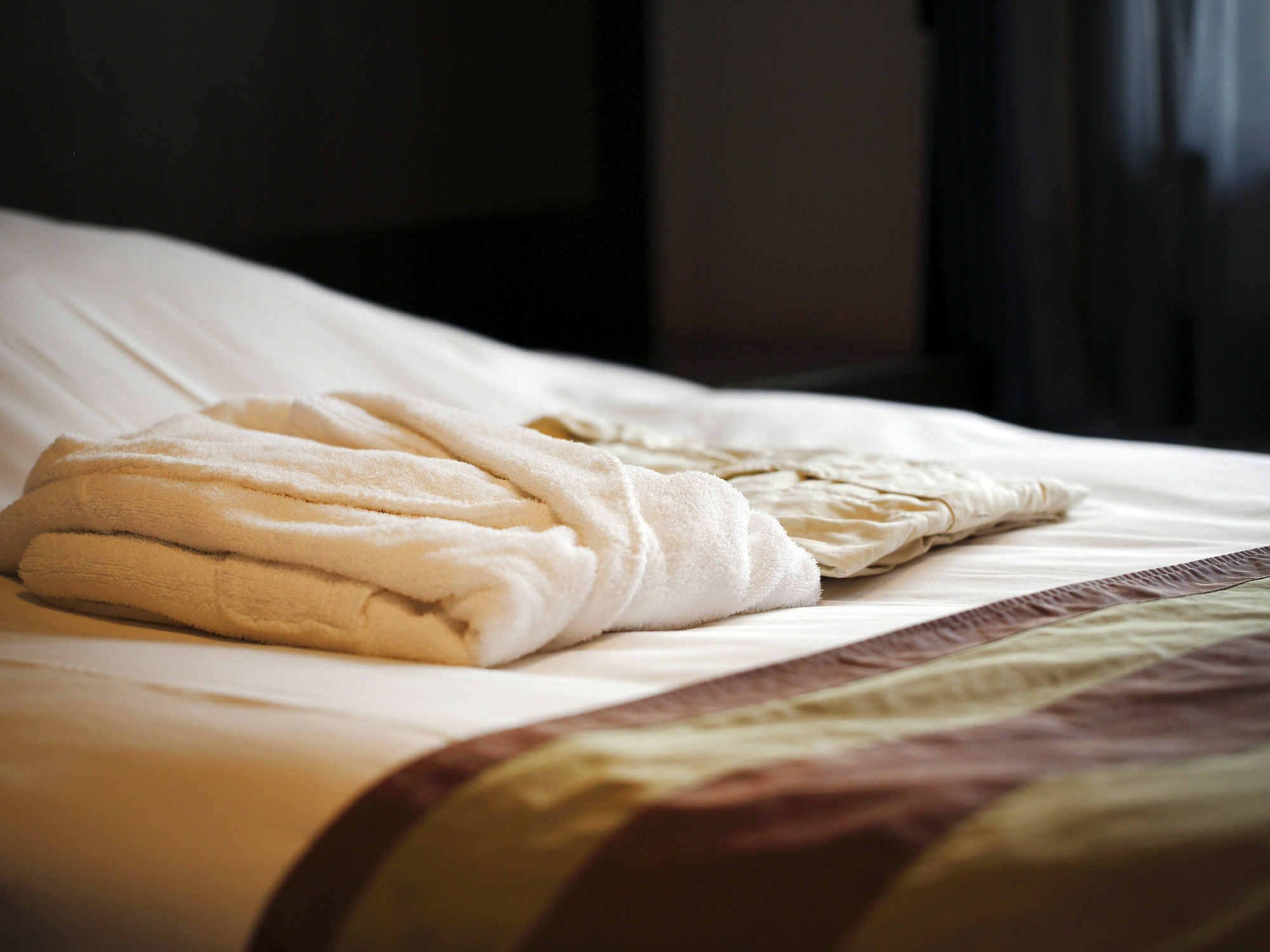 Monterey La Soeur Hotel 4*