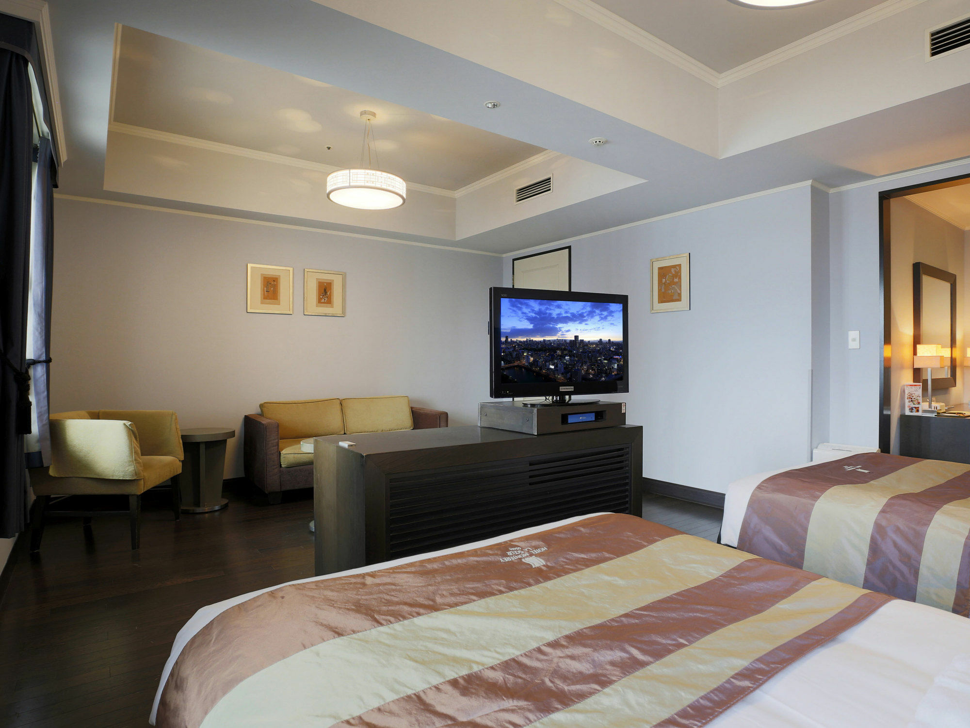 Hotel Monterey La Soeur 4*
