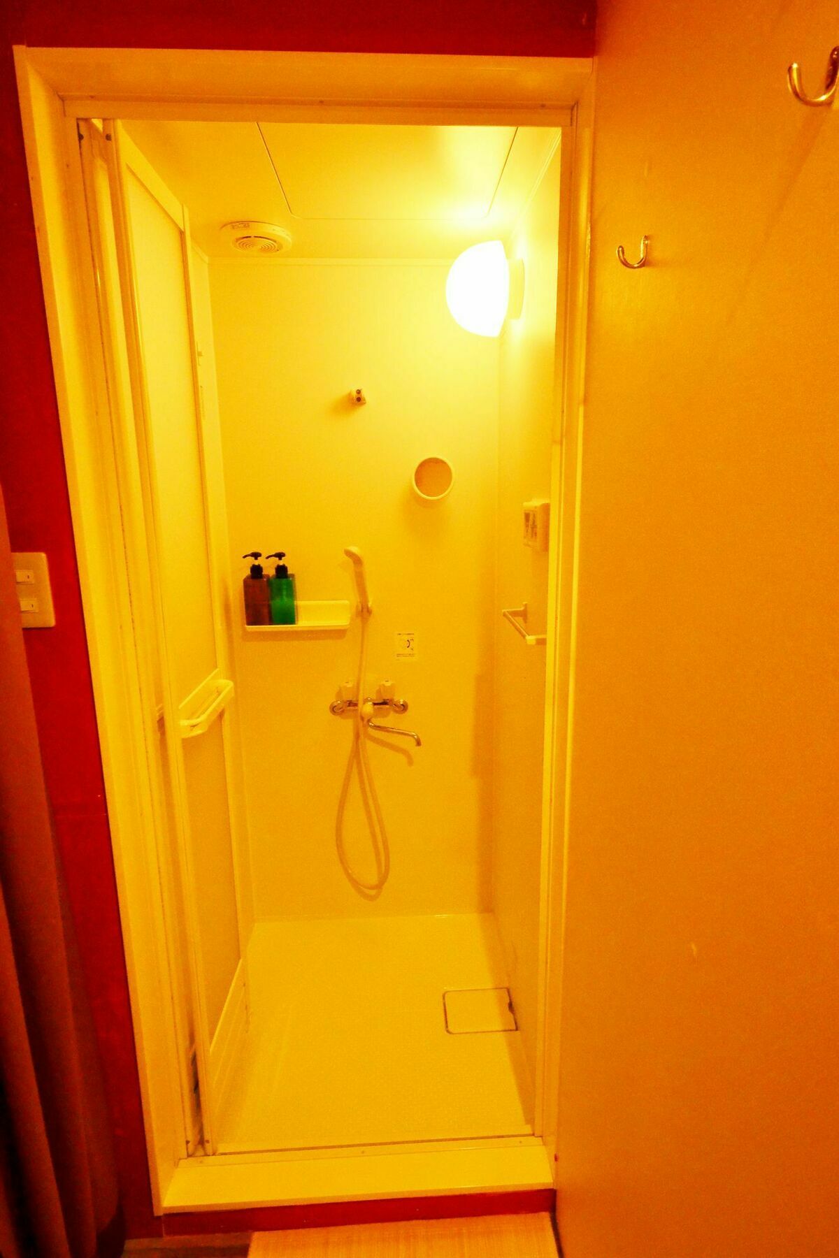 Guest house Tani9 Backpackers