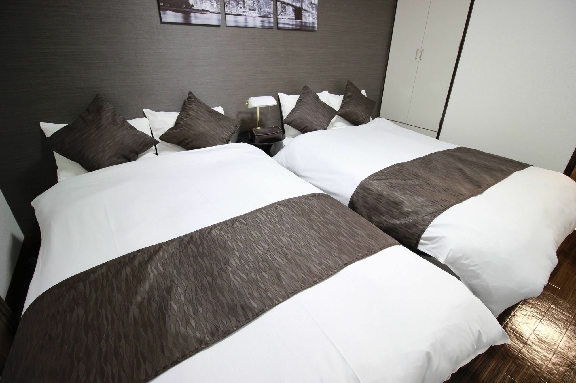 Core Nipponbashi Apartment *