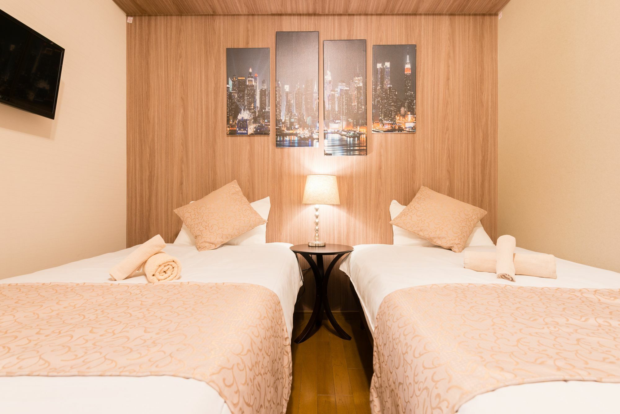 Sakura Sands Osaka