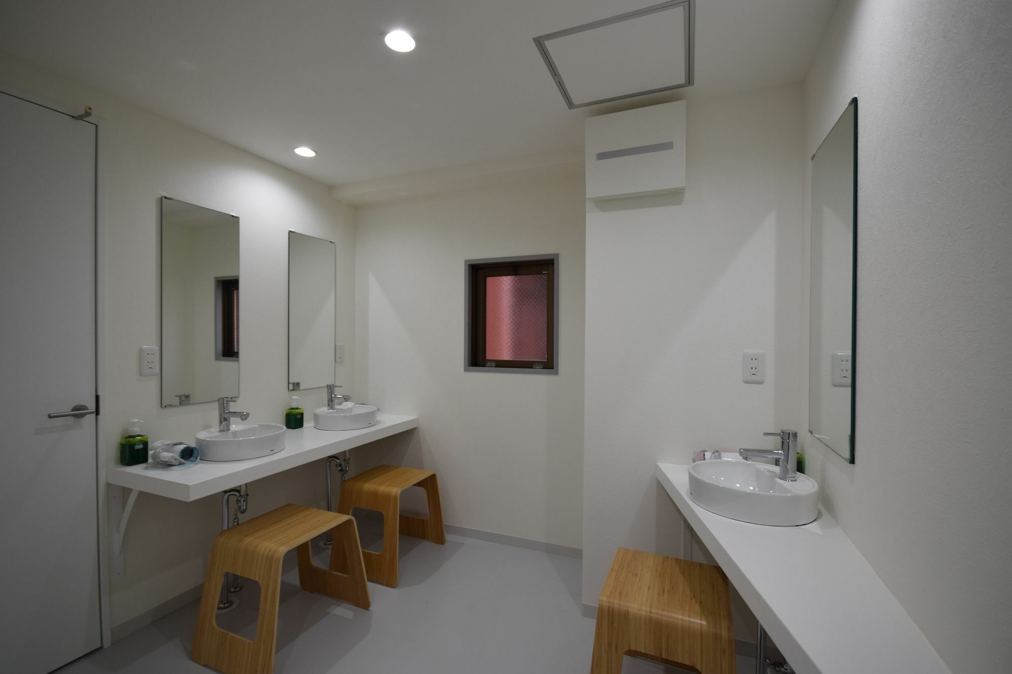Ya Namba Hostel