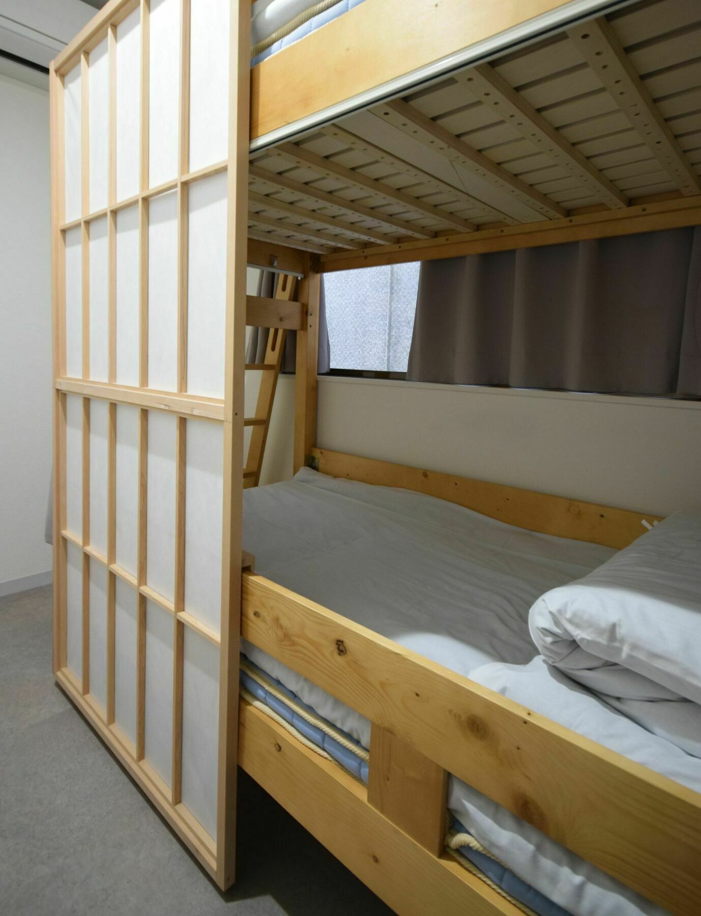 Ya Namba Hostel *