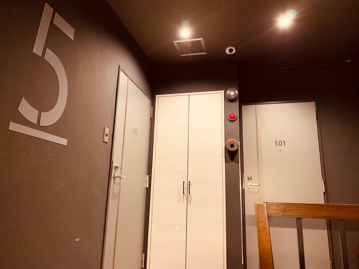 Shinsaibashi House 3* Osaka