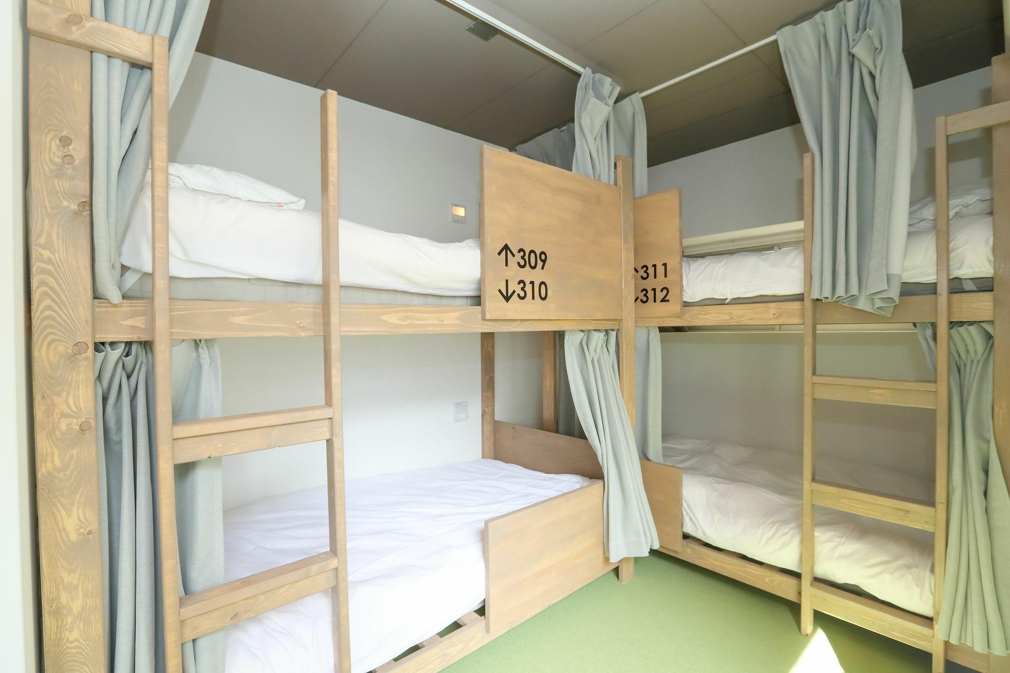 Guest house Gush *