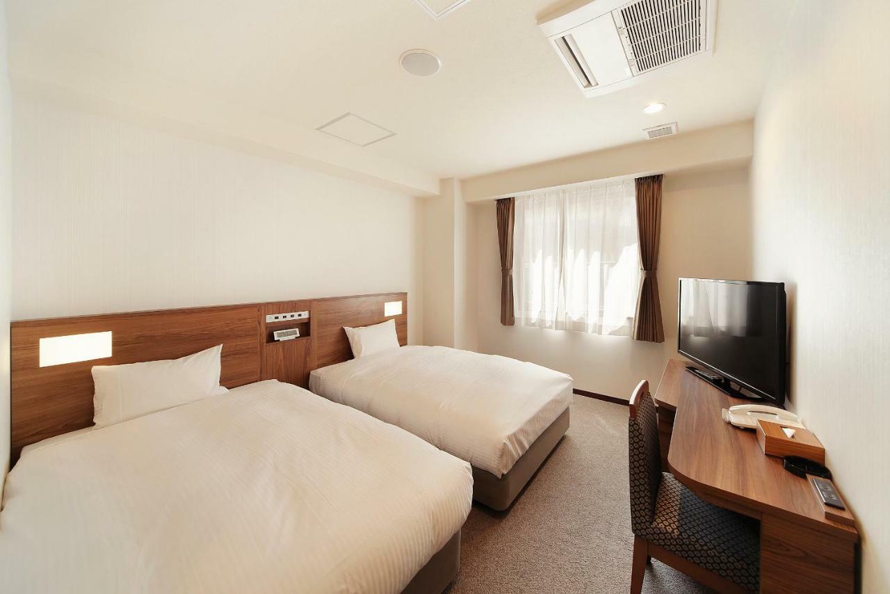 Hotel Toho Namba Motomachi 4*