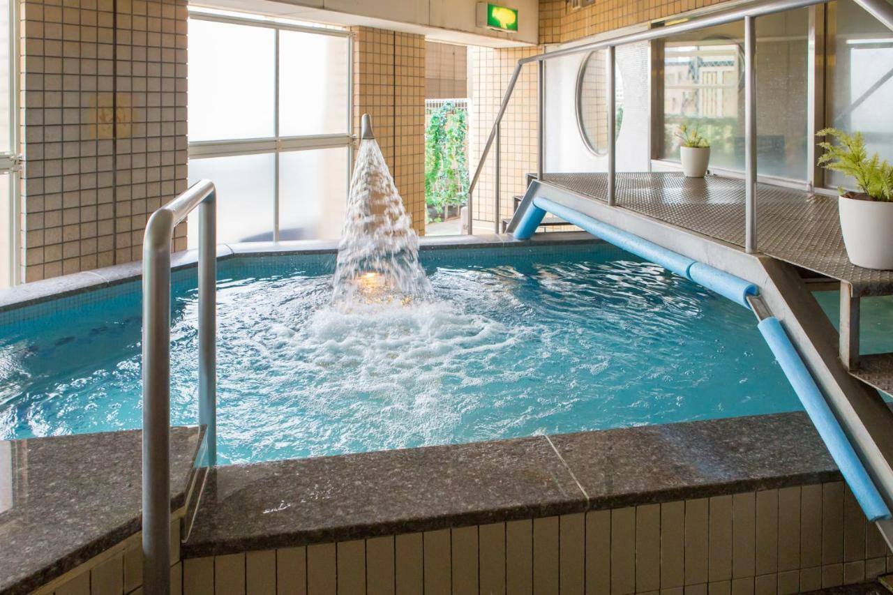 Capsule hotel Sauna & Capsule Amza 2*
