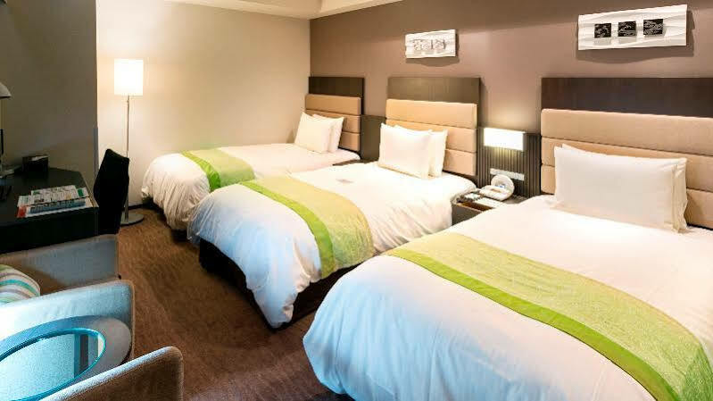 Namba By Ihg Hotel 4*