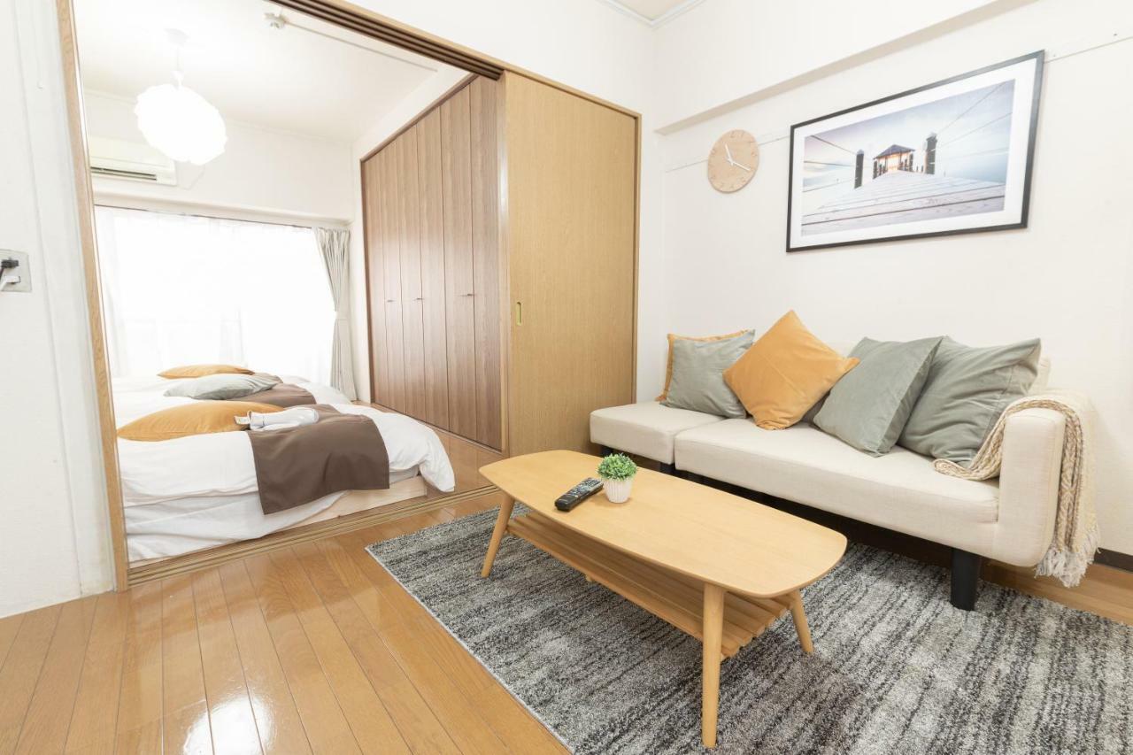 Apartment Unhene House *