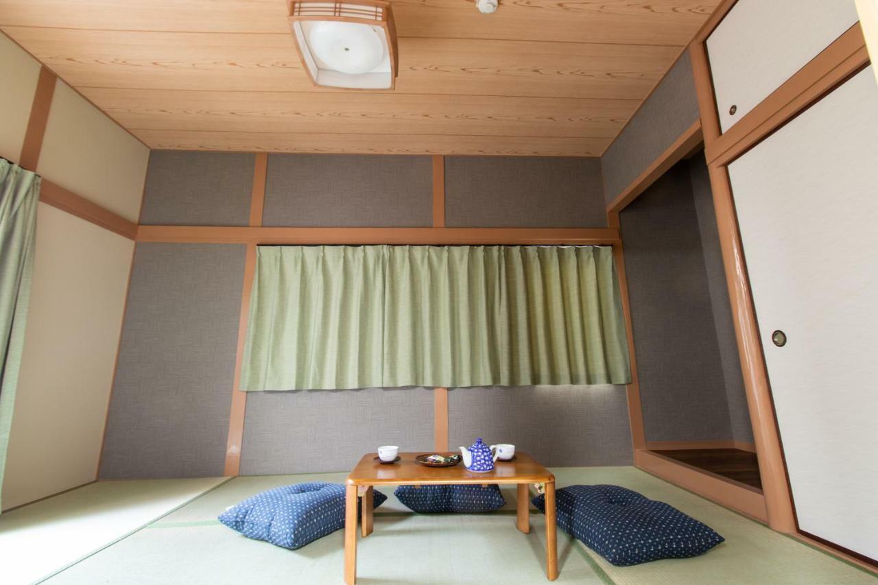 Holiday home Family Shinsekai