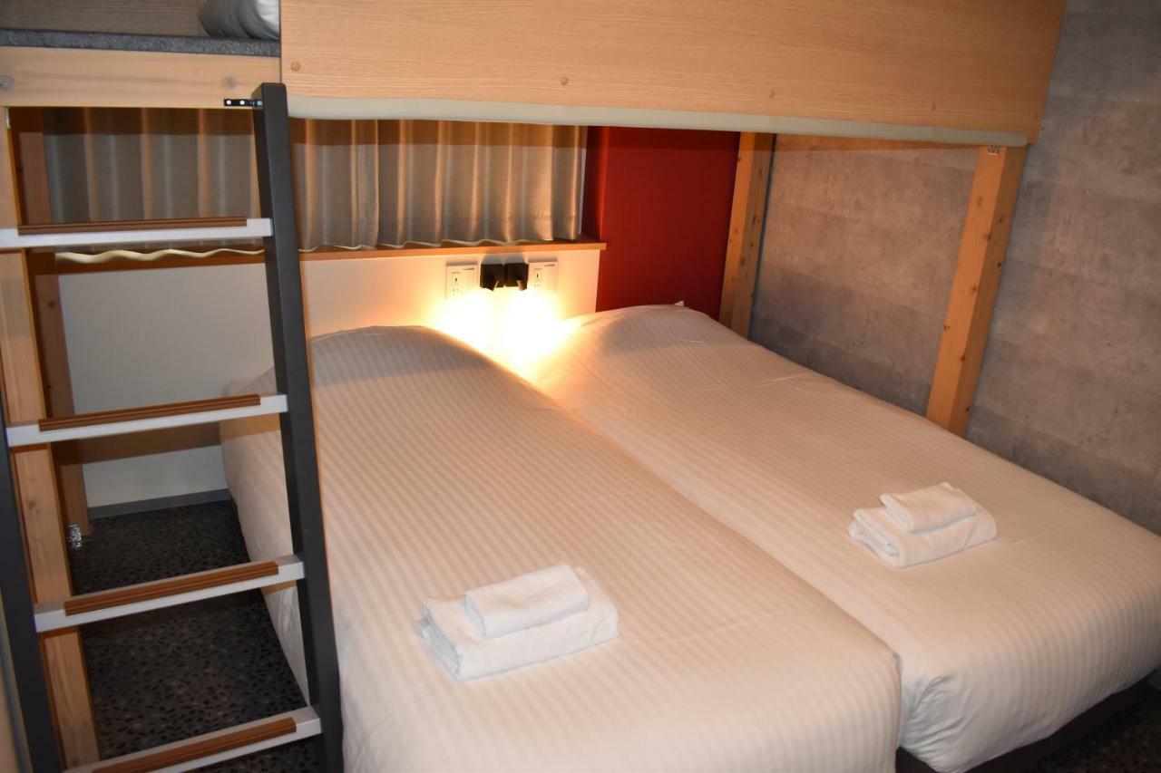 Guest house Shinsaibashi House 3*