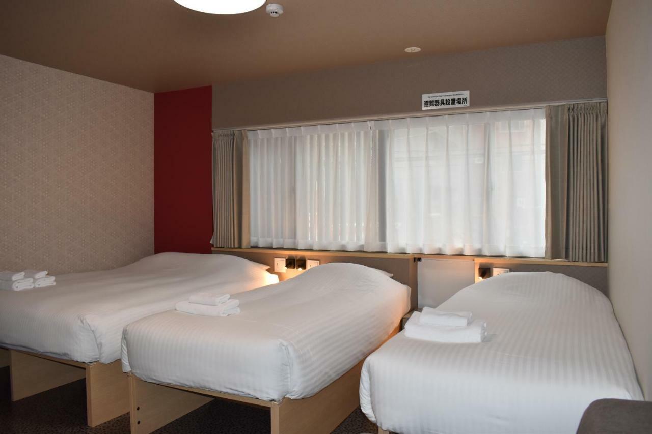 Shinsaibashi House 3*