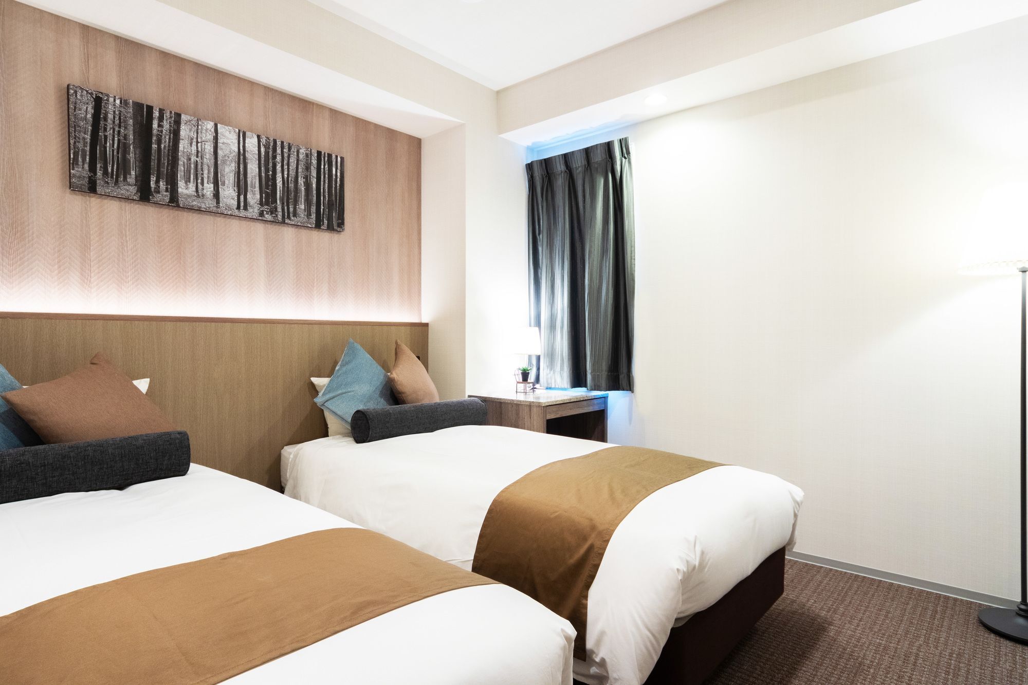Nippombashi Crystal ⅱ Hotel