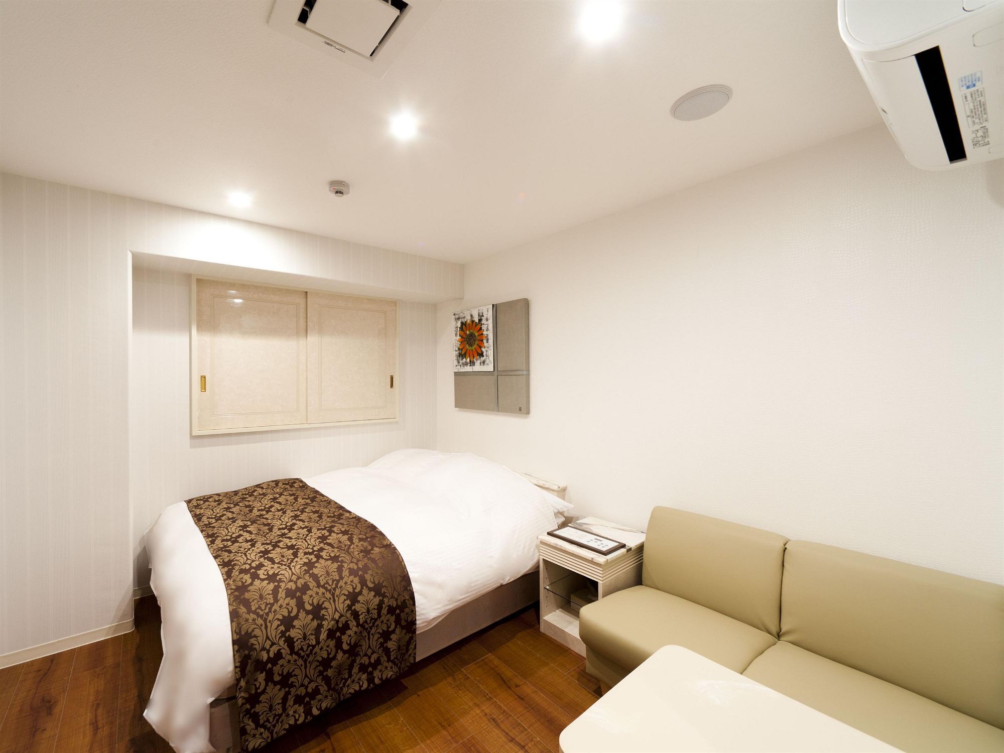 Fine Aroma Tennoji (adults Only) Love hotel 3*