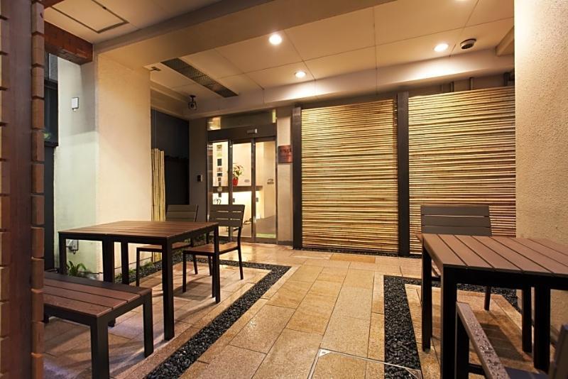 Love hotel Lotus Umeda -adult Only 2*