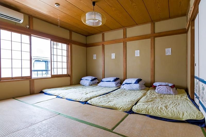 Hostel Peace House Showa Osaka
