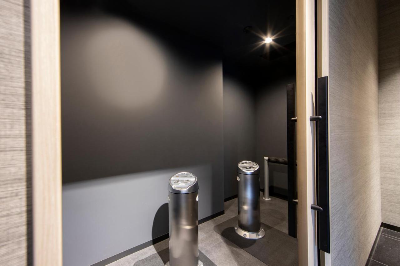 Karaksa Grande Shin-osaka Tower Hotel 4*