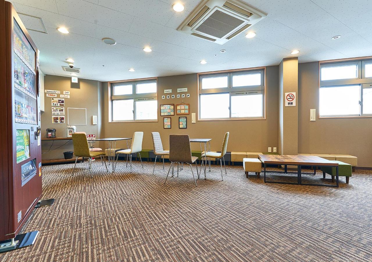 Simple Kanon Nanba Minami Hostel *
