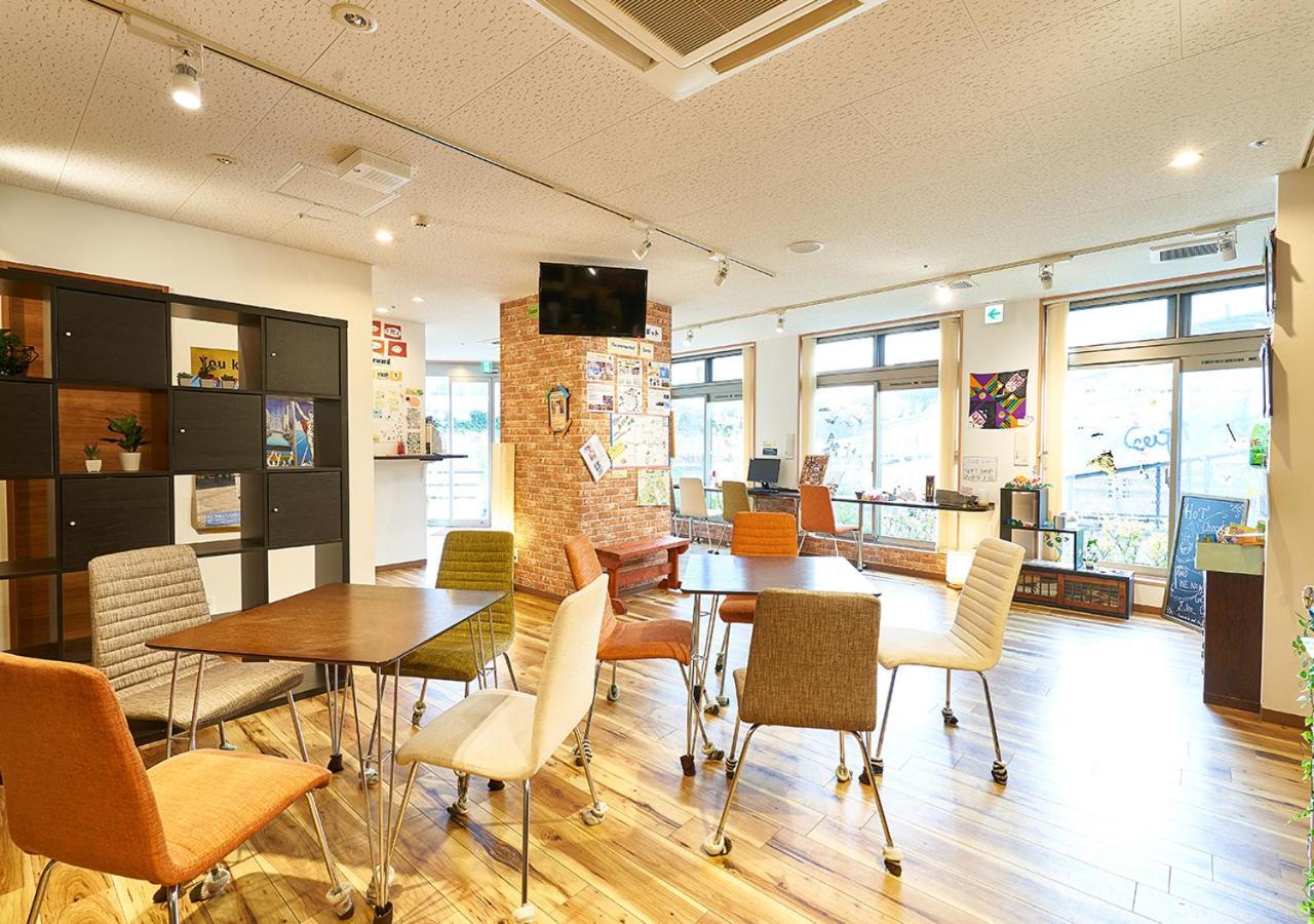 Simple Kanon Nanba Minami Hostel *
