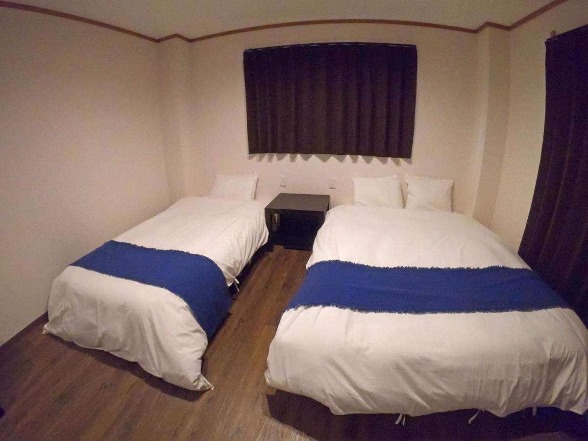 Terrace + House Bentencho Guest house Osaka
