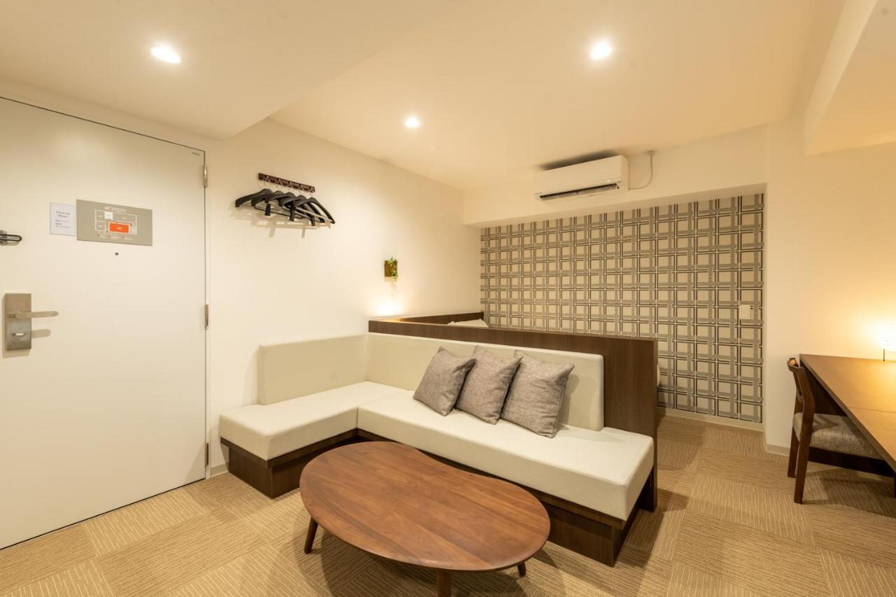 Floral Nami Shinsaibashi Hotel 3*
