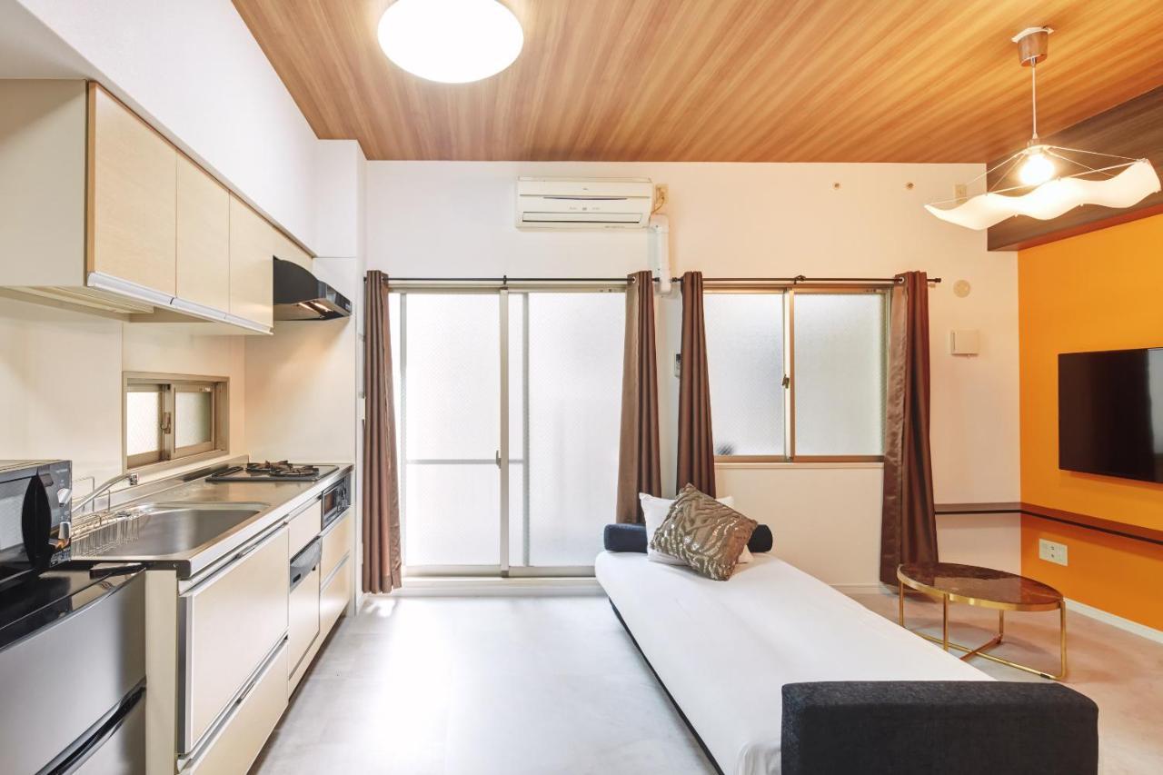 Krehl Namba Minami Apartment *