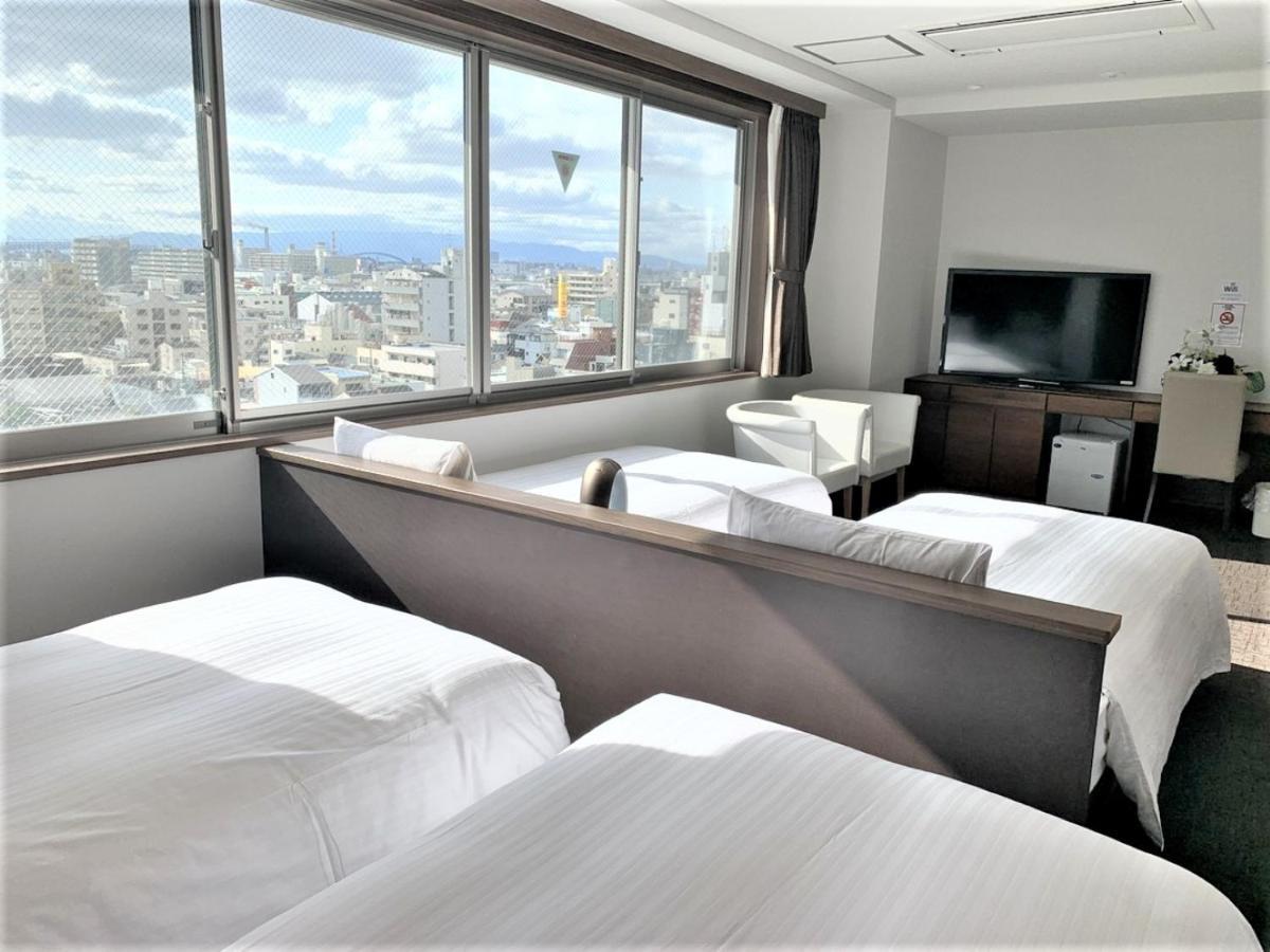 Bande 4* Osaka