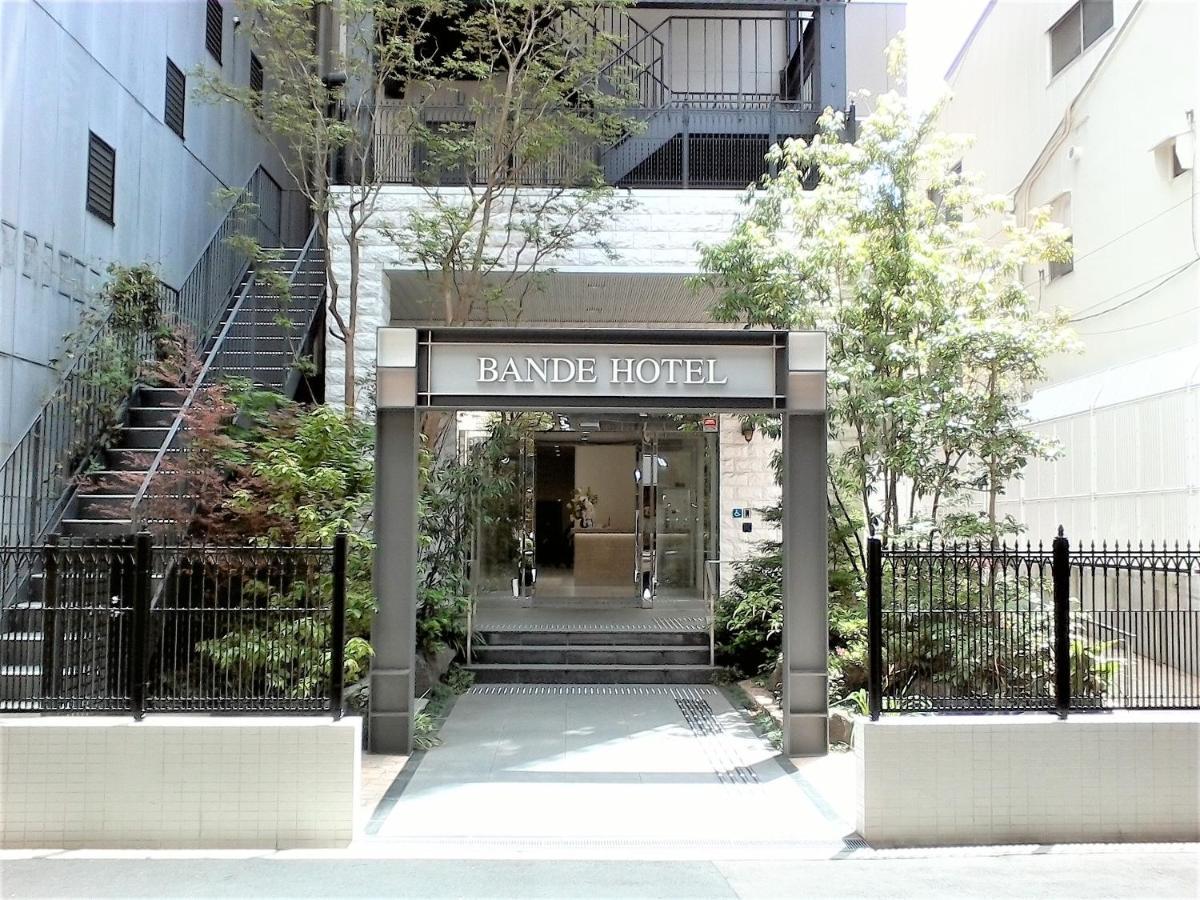 Bande 4* Osaka