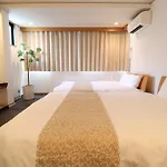 Crane Court Kitahorie