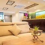 Hotel Himawari