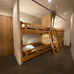 Osaka Guesthouse Nest