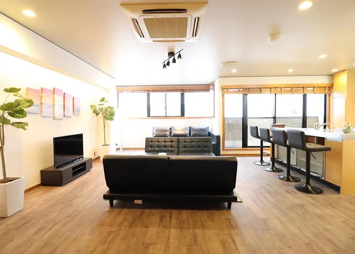 Crane Court Kitahorie