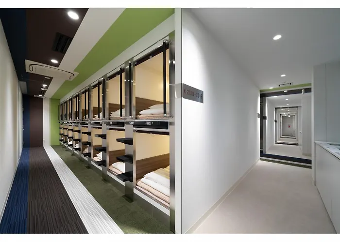 Capsule Hotel J Garden Shin-Osaka