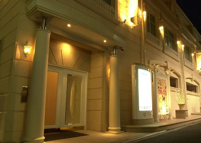 Hotel Fine Garden Umeda (Adults Only)