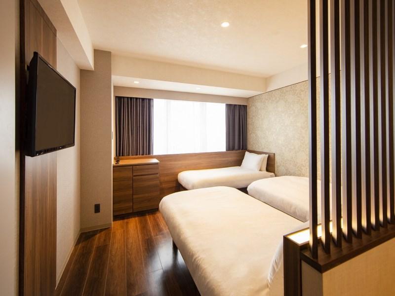Karaksa Grande Shin-osaka Tower Hotel