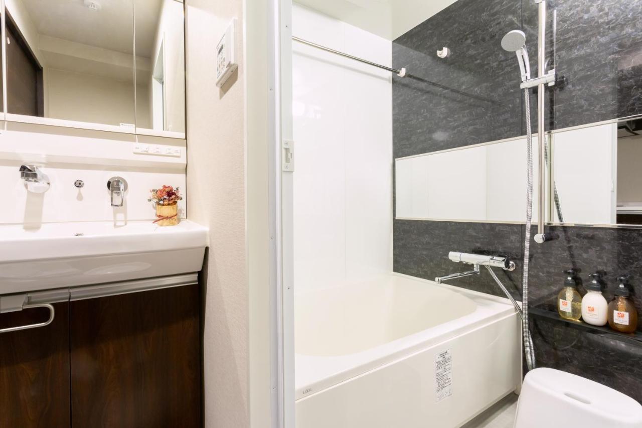 Nedoco West 3*