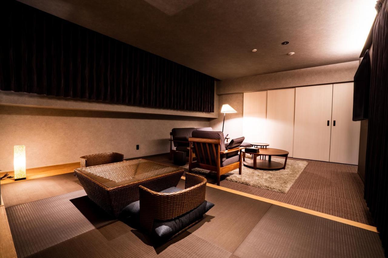 Hotel Randor Namba 4*