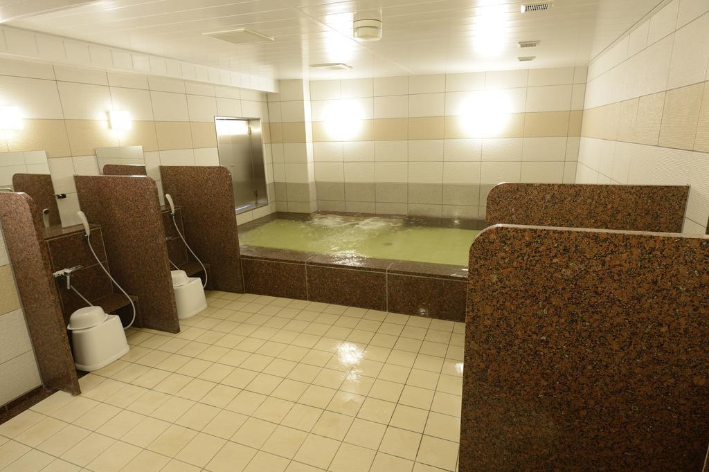 Hotel Natural Hot Spring Midosuji 2*